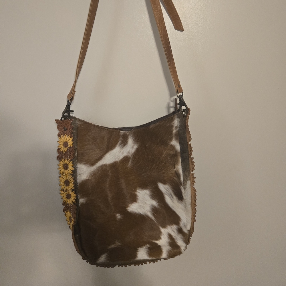 Brown and White Cowhide Conceal Carry Shoulder Bag With Sunflower Leather
